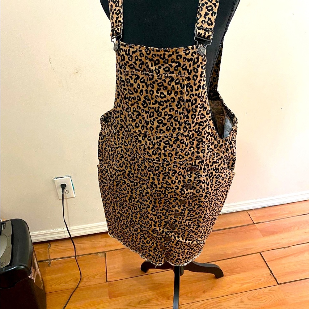 BRAND NEW Forever 21 Leopard Overall Dress